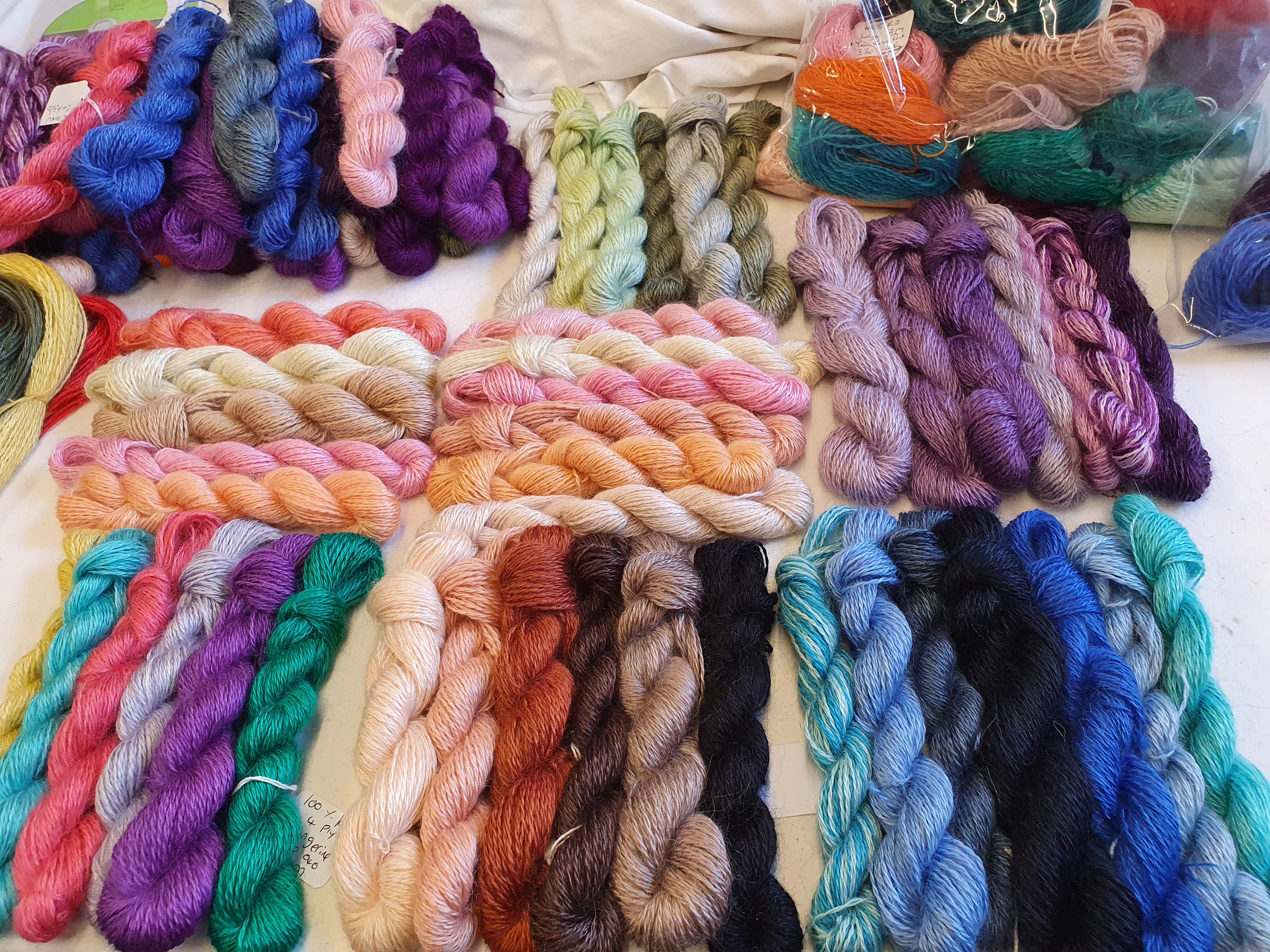 100gm Mill Ends - 80% Mohair & 20% Wool 2ply